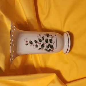 Christmas fine china Holly pierced edge vase